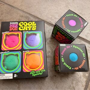 Nee Doh Cool Cats 4-Pack Kids Toy Set and 2 globs